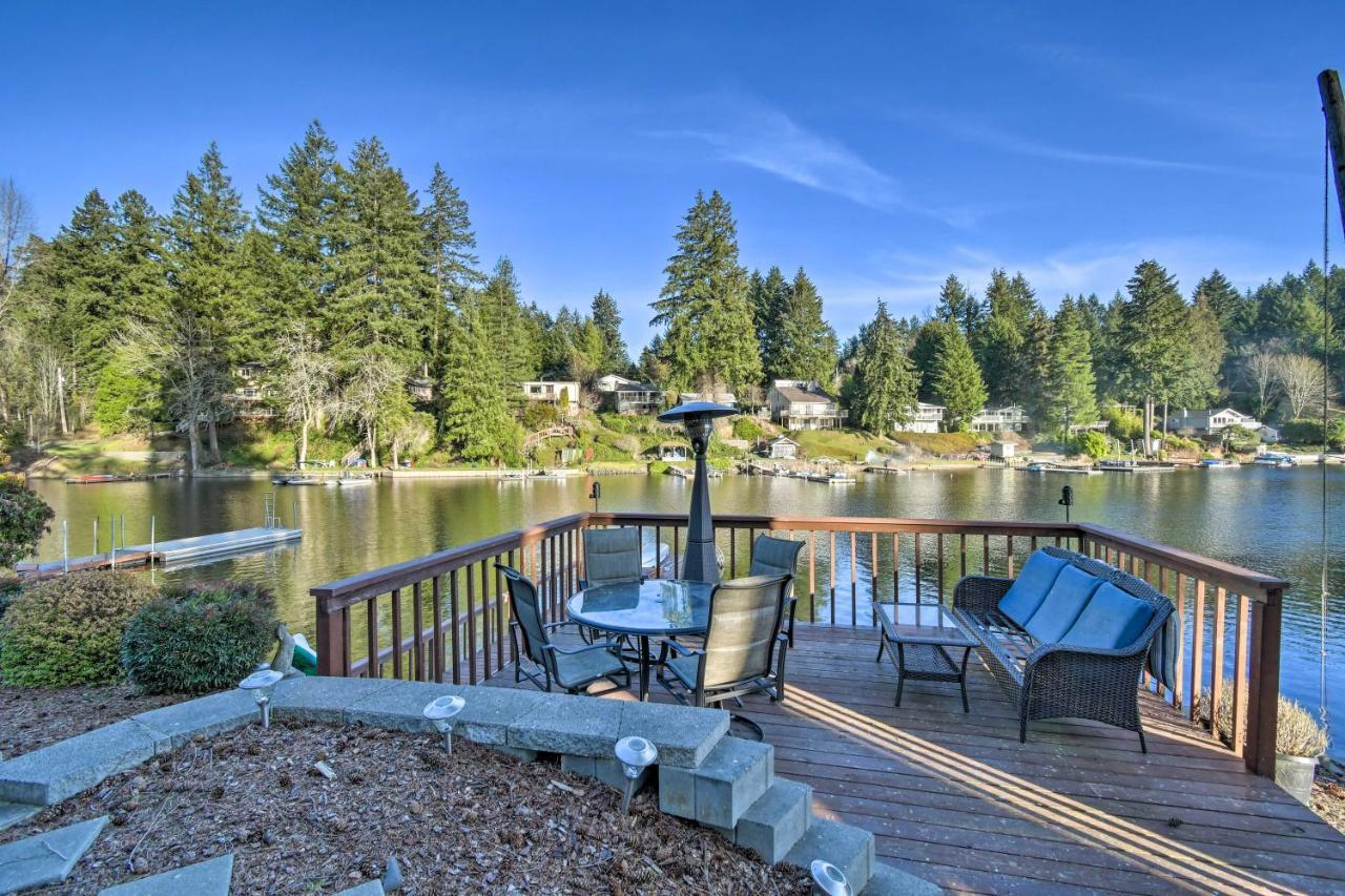 The Peacock House - Waterfront Home With Hot Tub! オリンピア エクステリア 写真